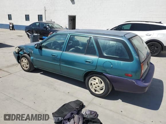 ✅ 1998 Ford Escort SE • VIN: 3FAFP15P5WR230715 • Lot: 58982595. Listed on Copart with 112,250 mi. Free auction sales archive from the USA and detailed vehicle history report at DreamBid. Image 2.