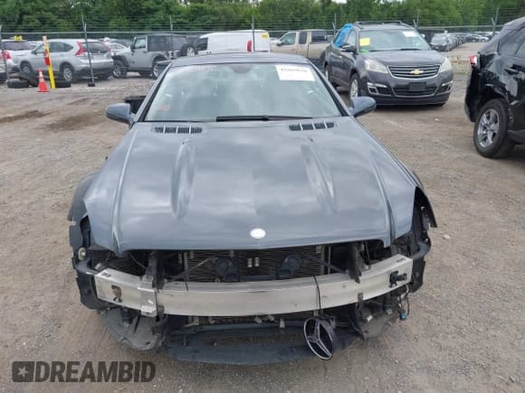 ✅ 2011 Mercedes-Benz SL 550 • VIN: WDBSK7BA1BF162428 • Lot: 42669810. Wystawiony na IAAI z przebiegiem 122 738 mil. Bezpłatny archiwum sprzedaży aukcyjnych z USA i szczegółowy raport historii pojazdu na DreamBid. Zdjęcie 12.