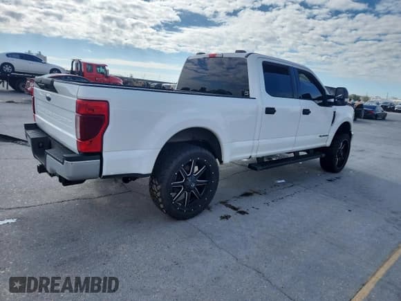 ✅ 2021 Ford F-250 XL • VIN: 1FT7W2BT8MED04007 • Lot: 91569025. Wystawiony na Copart z przebiegiem Nie podano. Bezpłatny archiwum sprzedaży aukcyjnych z USA i szczegółowy raport historii pojazdu na DreamBid. Zdjęcie 3.