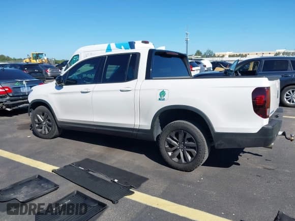 ✅ 2023 Honda Ridgeline Sport • VIN: 5FPYK3F14PB059652 • Lot: 43327139. Wystawiony na IAAI z przebiegiem 21 729 mil. Bezpłatny archiwum sprzedaży aukcyjnych z USA i szczegółowy raport historii pojazdu na DreamBid. Zdjęcie 15.