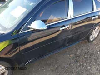 2013 Chevrolet Impala LT z VIN 2G1WG5E34D1168510, wystawiony jako IAAI lot #43497300 z przebiegiem 247 741 mil mil oraz . Historia ofert i sprzedaży dostępna na DreamBid. Obrazek 6.