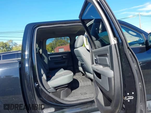 2015 Ram 1500 Lone Star with VIN 1C6RR7LT7FS551560, listed as a IAAI auction lot 43489935 with 142,876 mi miles and . Bid and sale history available at DreamBid. Image 8.