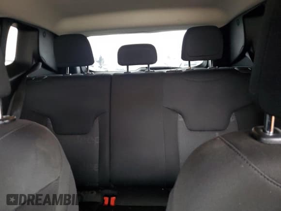 ✅ 2017 Jeep Renegade Latitude • VIN: ZACCJABB5HPF37984 • Lot: 52618355. Listed on Copart with 123,335 mi. Free auction sales archive from the USA and detailed vehicle history report at DreamBid. Image 10.