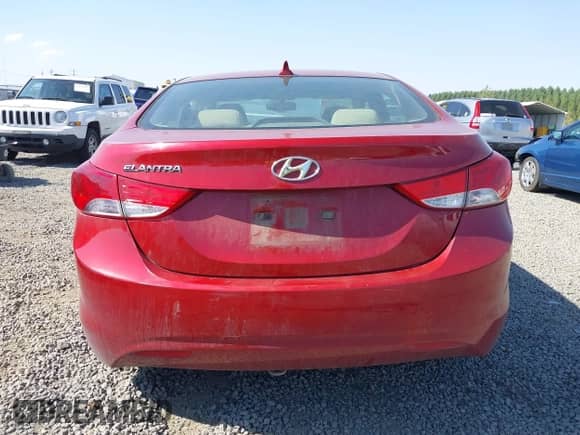 2012 Hyundai Elantra Limited с VIN KMHDH4AE2CU336043, выставлен на аукционе IAAI как лот 43099279 с пробегом 116 357 миль миль и . История ставок и продаж доступна на DreamBid. Изображение 17.