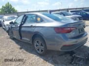 ✅ 2024 Volkswagen Jetta SE • VIN: 3VW7M7BU3RM056100 • Lot: 42993147. Wystawiony na IAAI z przebiegiem Nie podano. Bezpłatny archiwum sprzedaży aukcyjnych z USA i szczegółowy raport historii pojazdu na DreamBid. Zdjęcie 3.