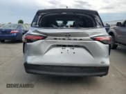 ✅ 2021 Toyota Sienna XLE • VIN: 5TDJRKEC7MS042872 • Lot: 70322315. Listed on Copart with 38,004 mi. Free auction sales archive from the USA and detailed vehicle history report at DreamBid. Image 6.