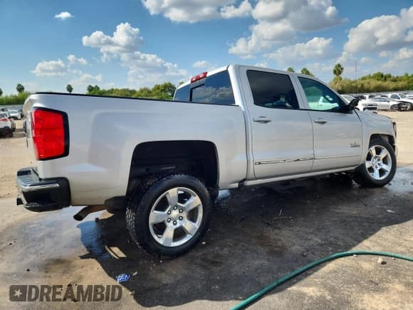 ✅ 2018 Chevrolet Silverado 1500 LT • VIN: 3GCPCREC7JG596184 • Lot: 86129855. Wystawiony na Copart z przebiegiem 72 080 mil. Bezpłatny archiwum sprzedaży aukcyjnych z USA i szczegółowy raport historii pojazdu na DreamBid. Zdjęcie 3.