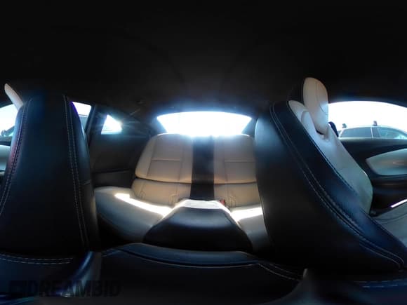 ✅ 2011 Chevrolet Camaro 2LT • VIN: 2G1FC1ED2B9157050 • Lot: 41860524. Listed on IAAI with 137,053 mi. Free auction sales archive from the USA and detailed vehicle history report at DreamBid. Image 19.