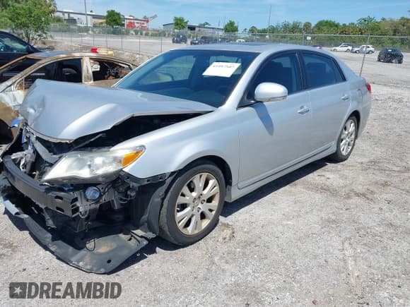 ✅ 2012 Toyota Avalon • VIN: 4T1BK3DB7CU446235 • Лот: 41957507. Опубликован ранее на IAAI с пробегом 111 094 миль. Бесплатный доступ к архиву аукционных продаж из США и подробный отчёт об истории автомобиля на DreamBid. Изображение 17.