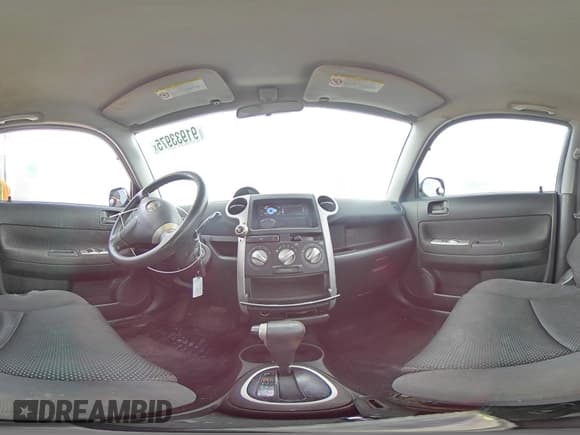 ✅ 2005 Scion xB • VIN: JTLKT324250174150 • Лот: 91933975. Опубликован ранее на Copart с пробегом 273 273 миль. Бесплатный доступ к архиву аукционных продаж из США и подробный отчёт об истории автомобиля на DreamBid. Изображение 14.