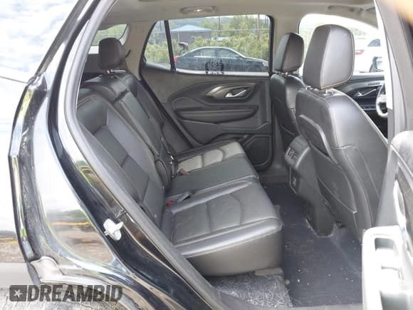 ✅ 2021 GMC Terrain SLT • VIN: 3GKALVEV6ML399992 • Lot: 42295073. Wystawiony na IAAI z przebiegiem 75 378 mil. Bezpłatny archiwum sprzedaży aukcyjnych z USA i szczegółowy raport historii pojazdu na DreamBid. Zdjęcie 8.