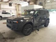 ✅ 2025 Toyota Land Cruiser 1958 Edition • VIN: JTEABFAJ9S5012075 • Lot: 42774869. Wystawiony na IAAI z przebiegiem 5 755 mil. Bezpłatny archiwum sprzedaży aukcyjnych z USA i szczegółowy raport historii pojazdu na DreamBid. Zdjęcie 2.