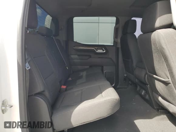 ✅ 2024 Chevrolet Silverado 1500 RST • VIN: 1GCPDEEK7RZ392560 • Lot: 83836785. Wystawiony na Copart z przebiegiem 30 877 mil. Bezpłatny archiwum sprzedaży aukcyjnych z USA i szczegółowy raport historii pojazdu na DreamBid. Zdjęcie 10.