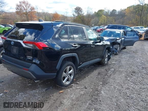 ✅ 2021 Toyota RAV4 Hybrid Limited • VIN: 4T3D6RFVXMU051949 • Lot: 43598116. Wystawiony na IAAI z przebiegiem 65 632 mil. Bezpłatny archiwum sprzedaży aukcyjnych z USA i szczegółowy raport historii pojazdu na DreamBid. Zdjęcie 4.