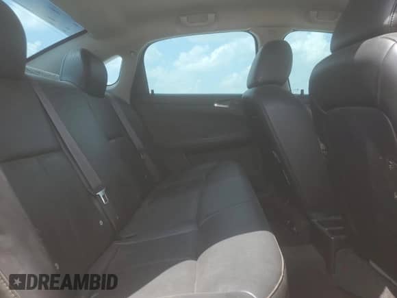 2014 Chevrolet Impala Police Police z VIN 2G1WD5E32E1166619, wystawiony jako Copart lot #53611975 z przebiegiem 102 875 mil mil oraz Szkoda całkowita • Salvage title. Historia ofert i sprzedaży dostępna na DreamBid. Obrazek 10.