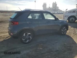 ✅ 2024 Hyundai Venue SEL • VIN: KMHRC8A38RU331853 • Lot: 43461395. Listed on Copart with 10,967 mi. Free auction sales archive from the USA and detailed vehicle history report at DreamBid. Image 3.