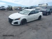 ✅ 2023 Nissan Altima S • VIN: 1N4BL4BV4PN359550 • Лот: 43090734. Опубликован ранее на IAAI с пробегом 53 122 миль. Бесплатный доступ к архиву аукционных продаж из США и подробный отчёт об истории автомобиля на DreamBid. Изображение 2.