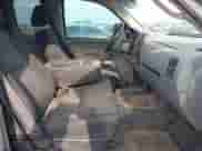 ✅ 2013 Chevrolet Silverado 2500HD Work Truck • VIN: 1GC2KVCG2DZ345864 • Lot: 42743214. Wystawiony na IAAI z przebiegiem 242 608 mil. Bezpłatny archiwum sprzedaży aukcyjnych z USA i szczegółowy raport historii pojazdu na DreamBid. Zdjęcie 5.