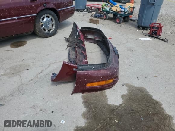 ✅ 1998 Buick Park Avenue • VIN: 1G4CW52K1W4643364 • Lot: 65200245. Listed on Copart with Not provided. Free auction sales archive from the USA and detailed vehicle history report at DreamBid. Image 12.