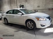 ✅ 2015 Nissan Altima SL • VIN: 1N4AL3AP2FC431526 • Lot: 87284515. Listed on Copart with 105,630 mi. Free auction sales archive from the USA and detailed vehicle history report at DreamBid. Image 4.