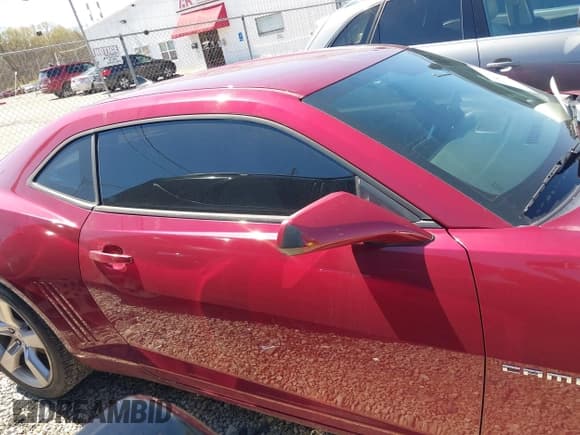 ✅ 2011 Chevrolet Camaro 2LT • VIN: 2G1FC1ED2B9157050 • Lot: 41860524. Listed on IAAI with 137,053 mi. Free auction sales archive from the USA and detailed vehicle history report at DreamBid. Image 13.