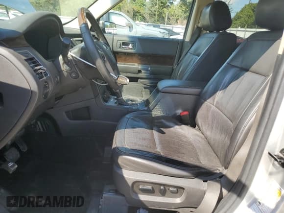 ✅ 2019 Ford Flex Limited • VIN: 2FMHK6D89KBA13388 • Lot: 71308655. Listed on Copart with 139,941 mi. Free auction sales archive from the USA and detailed vehicle history report at DreamBid. Image 7.