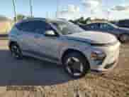 2024 Hyundai Kona SEL с VIN KM8HC3A65RU003931, выставлен на аукционе Copart как лот 83816244 с пробегом 6 571 миль миль и На запчасти • Non repairable. История ставок и продаж доступна на DreamBid. Изображение 4.