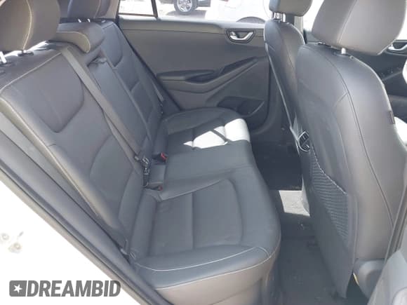 ✅ 2017 Hyundai Ioniq Limited • VIN: KMHC05LC8HU032050 • Lot: 41871800. Wystawiony na IAAI z przebiegiem 96 450 mil. Bezpłatny archiwum sprzedaży aukcyjnych z USA i szczegółowy raport historii pojazdu na DreamBid. Zdjęcie 8.