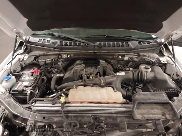 ✅ 2015 Ford F-150 XLT • VIN: 1FTEX1EP6FKE69524 • Lot: 42574961. Listed on IAAI with 60,393 mi. Free auction sales archive from the USA and detailed vehicle history report at DreamBid. Image 10.