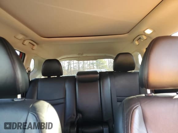 ✅ 2015 Nissan Rogue SL • VIN: 5N1AT2MV0FC825326 • Лот: 92825915. Опубликован ранее на Copart с пробегом 49 906 миль. Бесплатный доступ к архиву аукционных продаж из США и подробный отчёт об истории автомобиля на DreamBid. Изображение 10.