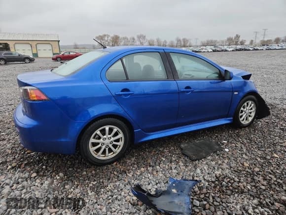 ✅ 2012 Mitsubishi Lancer ES • VIN: JA32U2FU8CU010127 • Lot: 93611025. Listed on Copart with 103,528 mi. Free auction sales archive from the USA and detailed vehicle history report at DreamBid. Image 3.