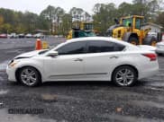 ✅ 2015 Nissan Altima SL • VIN: 1N4BL3AP6FC239031 • Lot: 43531945. Listed on IAAI with 170,097 mi. Free auction sales archive from the USA and detailed vehicle history report at DreamBid. Image 13.