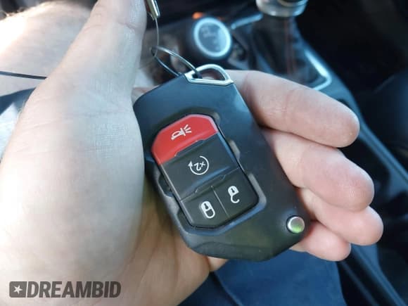 ✅ 2023 Jeep Gladiator Mojave • VIN: 1C6JJTEG8PL536381 • Lot: 43579748. Wystawiony na IAAI z przebiegiem 35 598 mil. Bezpłatny archiwum sprzedaży aukcyjnych z USA i szczegółowy raport historii pojazdu na DreamBid. Zdjęcie 11.