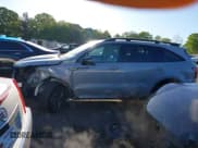 ✅ 2022 Kia Sorento X-Line EX • VIN: 5XYRHDLF7NG070362 • Lot: 42041071. Wystawiony na IAAI z przebiegiem 54 129 mil. Bezpłatny archiwum sprzedaży aukcyjnych z USA i szczegółowy raport historii pojazdu na DreamBid. Zdjęcie 13.