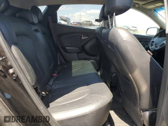 2015 Hyundai Tucson SE z VIN KM8JUCAG8FU104724, wystawiony jako Copart lot #54368184 z przebiegiem 124 795 mil mil oraz . Historia ofert i sprzedaży dostępna na DreamBid. Obrazek 11.