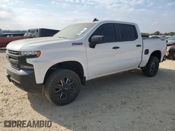 ✅ 2021 Chevrolet Silverado 1500 LT Trail Boss • VIN: 1GCPYFED7MZ279437 • Lot: 86627945. Wystawiony na Copart z przebiegiem 141 252 mil. Bezpłatny archiwum sprzedaży aukcyjnych z USA i szczegółowy raport historii pojazdu na DreamBid. Zdjęcie 1.