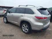 ✅ 2014 Toyota Highlander Limited • VIN: 5TDDKRFH7ES068748 • Lot: 42481492. Wystawiony na IAAI z przebiegiem 243 379 mil. Bezpłatny archiwum sprzedaży aukcyjnych z USA i szczegółowy raport historii pojazdu na DreamBid. Zdjęcie 3.