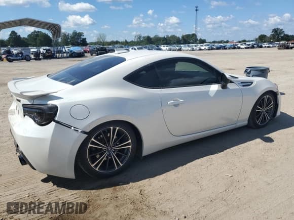✅ 2014 Subaru BRZ Limited • VIN: JF1ZCAC16E9604802 • Lot: 72689874. Listed on Copart with 72,817 mi. Free auction sales archive from the USA and detailed vehicle history report at DreamBid. Image 3.