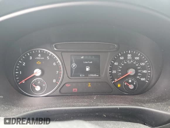 ✅ 2017 Kia Sorento LX • VIN: 5XYPGDA56HG316715 • Lot: 58795655. Listed on Copart with 109,848 mi. Free auction sales archive from the USA and detailed vehicle history report at DreamBid. Image 9.