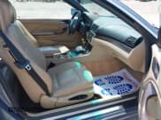 ✅ 2003 BMW 3 Series 325Ci • VIN: WBABS33473PG89372 • Лот: 42173043. Опубликован ранее на IAAI с пробегом 129 953 миль. Бесплатный доступ к архиву аукционных продаж из США и подробный отчёт об истории автомобиля на DreamBid. Изображение 5.