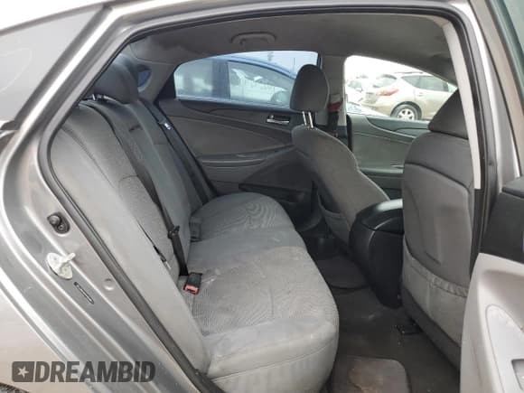 ✅ 2014 Hyundai Sonata GLS • VIN: 5NPEB4AC6EH887128 • Lot: 74494214. Listed on Copart with 171,392 mi. Free auction sales archive from the USA and detailed vehicle history report at DreamBid. Image 10.