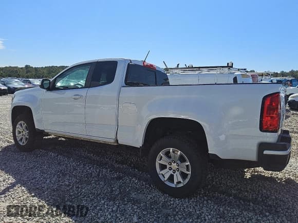 ✅ 2022 Chevrolet Colorado 2WD LT • VIN: 1GCHSCEN6N1221607 • Lot: 81251915. Wystawiony na Copart z przebiegiem 73 741 mil. Bezpłatny archiwum sprzedaży aukcyjnych z USA i szczegółowy raport historii pojazdu na DreamBid. Zdjęcie 2.