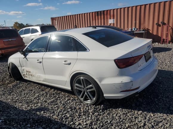 ✅ 2019 Audi A3 Premium • VIN: WAUAUGFF5K1016637 • Lot: 91576825. Listed on Copart with 79,401 mi. Free auction sales archive from the USA and detailed vehicle history report at DreamBid. Image 2.