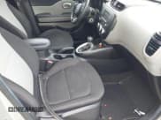 ✅ 2017 Kia Soul • VIN: KNDJN2A27H7447526 • Lot: 43040022. Listed on IAAI with 75,590 mi. Free auction sales archive from the USA and detailed vehicle history report at DreamBid. Image 5.