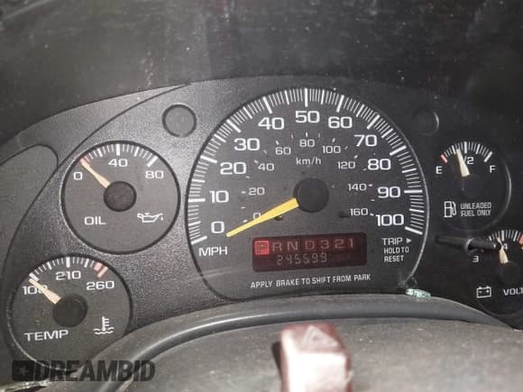 ✅ 2000 GMC Savana Cargo RV Conversion • VIN: 1GDFG15R6Y1272847 • Lot: 41627852. Wystawiony na IAAI z przebiegiem 245 599 mil. Bezpłatny archiwum sprzedaży aukcyjnych z USA i szczegółowy raport historii pojazdu na DreamBid. Zdjęcie 7.