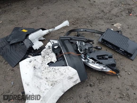 ✅ 2024 Kia Carnival SX Prestige • VIN: KNDNE5H3XR6432575 • Лот: 41377251. Опубликован ранее на IAAI с пробегом 6 012 миль. Бесплатный доступ к архиву аукционных продаж из США и подробный отчёт об истории автомобиля на DreamBid. Изображение 11.