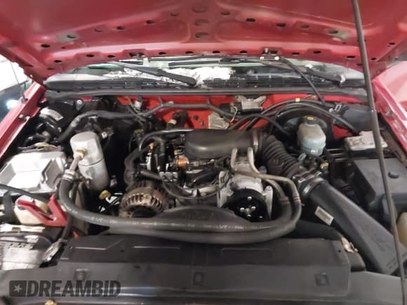 ✅ 2002 Chevrolet S-10 LS • VIN: 1GCCS19W428193679 • Лот: 41388582. Опубликован ранее на IAAI с пробегом 122 880 миль. Бесплатный доступ к архиву аукционных продаж из США и подробный отчёт об истории автомобиля на DreamBid. Изображение 10.