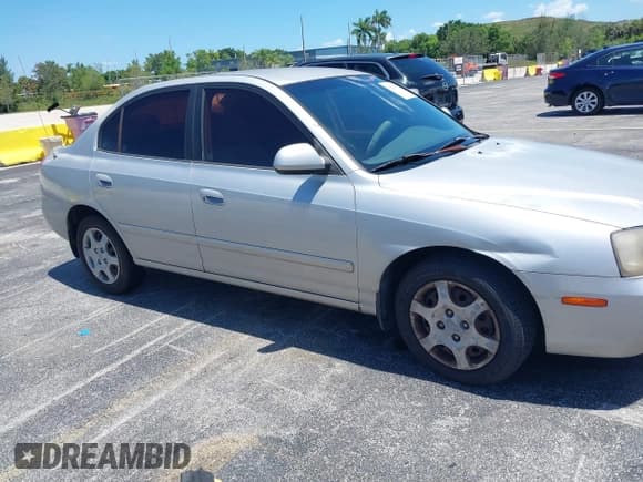 ✅ 2002 Hyundai Elantra GLS • VIN: KMHDN45DX2U310539 • Lot: 42523118. Wystawiony na IAAI z przebiegiem 196 121 mil. Bezpłatny archiwum sprzedaży aukcyjnych z USA i szczegółowy raport historii pojazdu na DreamBid. Zdjęcie 6.