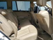 ✅ 2010 Mercedes-Benz GL 550 • VIN: 4JGBF8GB9AA533534 • Lot: 52750025. Wystawiony na Copart z przebiegiem 171 030 mil. Bezpłatny archiwum sprzedaży aukcyjnych z USA i szczegółowy raport historii pojazdu na DreamBid. Zdjęcie 11.