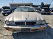 ✅ 2002 Jaguar XJ 8 • VIN: SAJDA14C92LF48724 • Лот: 63515085. Опубликован ранее на Copart с пробегом 118 769 миль. Бесплатный доступ к архиву аукционных продаж из США и подробный отчёт об истории автомобиля на DreamBid. Изображение 5.